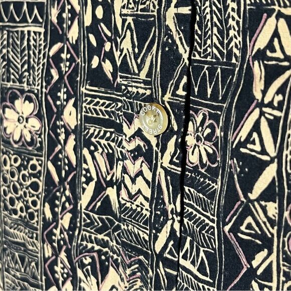 Cooke Street Honolulu Hawaiian Casual Button Down Floral Tribal Black Shirt XL - Picture 3 of 7